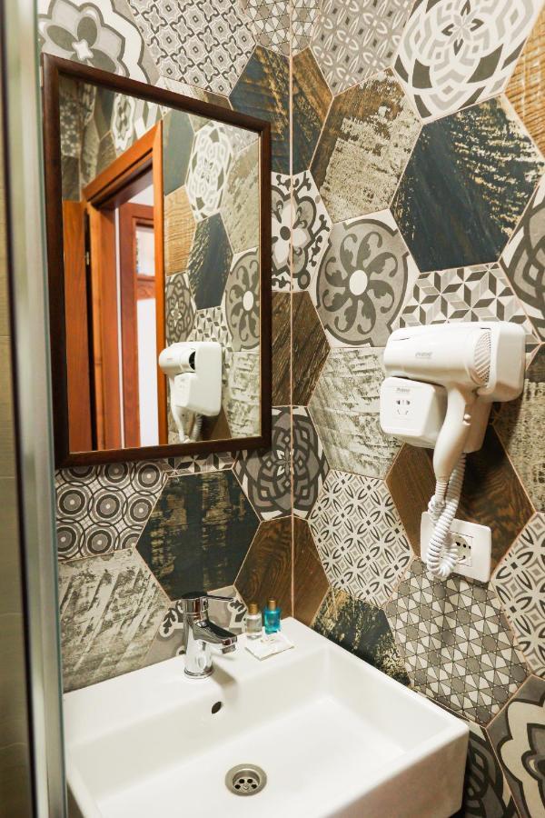 4 Rooms Gjirokastra エクステリア 写真