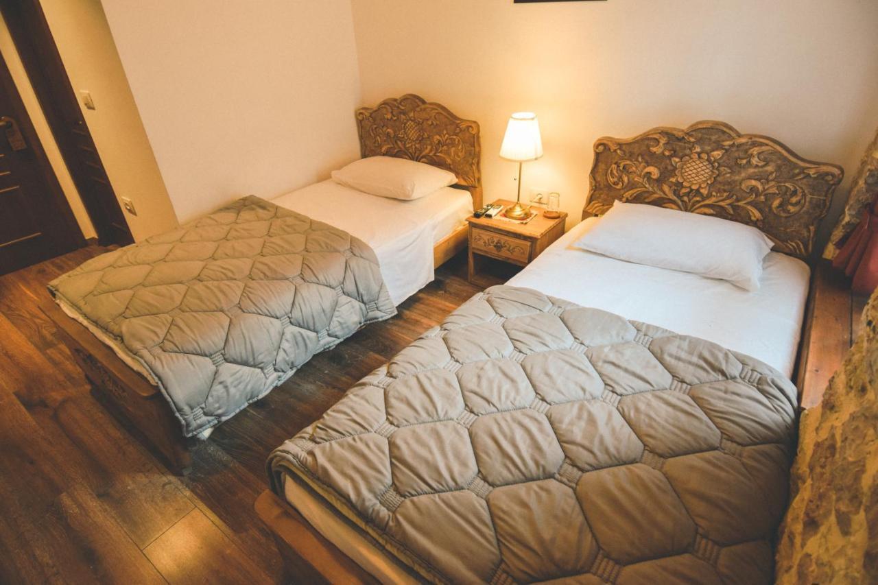 4 Rooms Gjirokastra エクステリア 写真