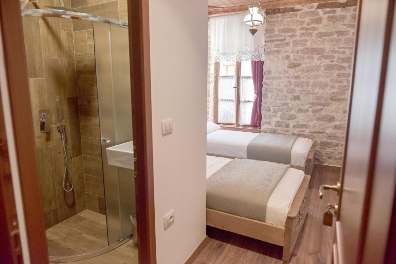 4 Rooms Gjirokastra エクステリア 写真