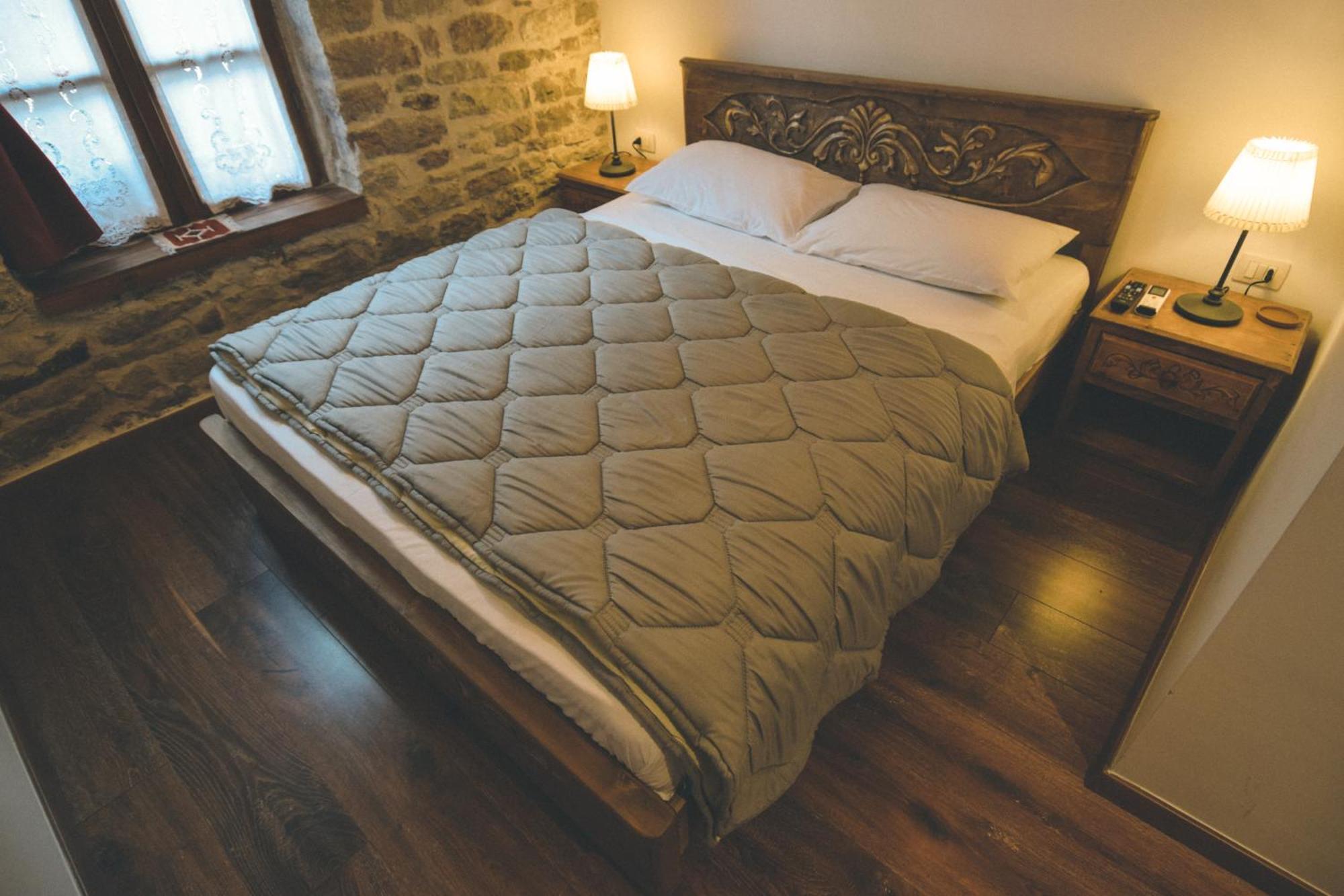 4 Rooms Gjirokastra エクステリア 写真